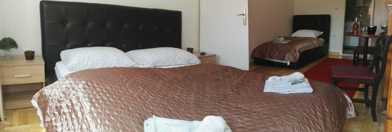 Fortezza Rooms Ni エクステリア 写真