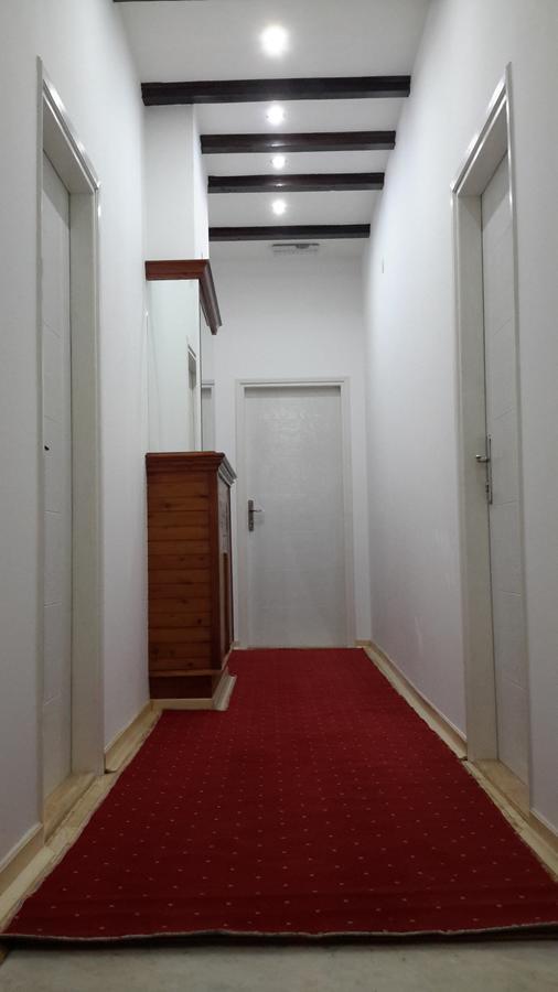 Fortezza Rooms Ni エクステリア 写真